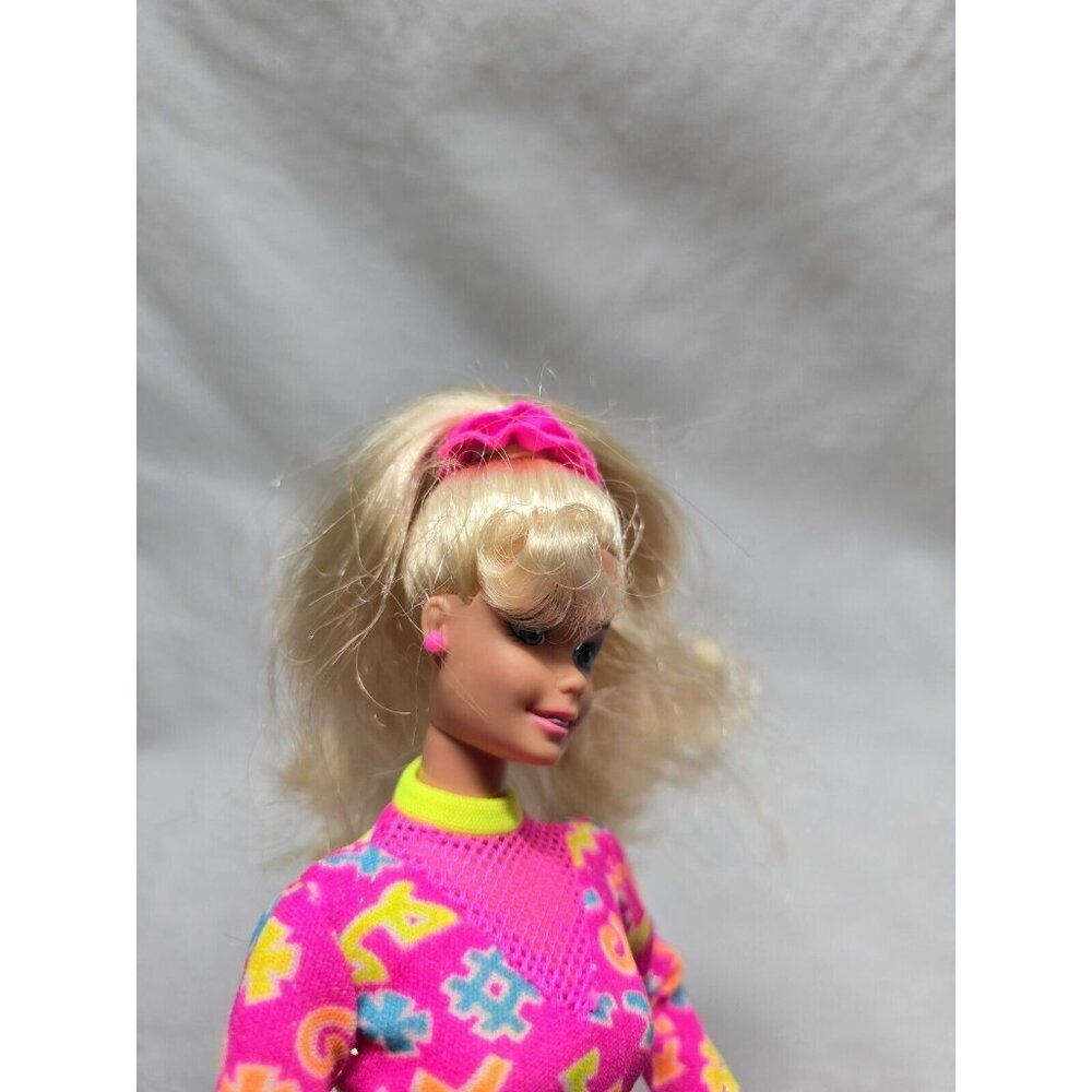 Vintage Workin Out Barbie Doll With Accessories 1996 Mattel Vintage - Picture 7 of 12